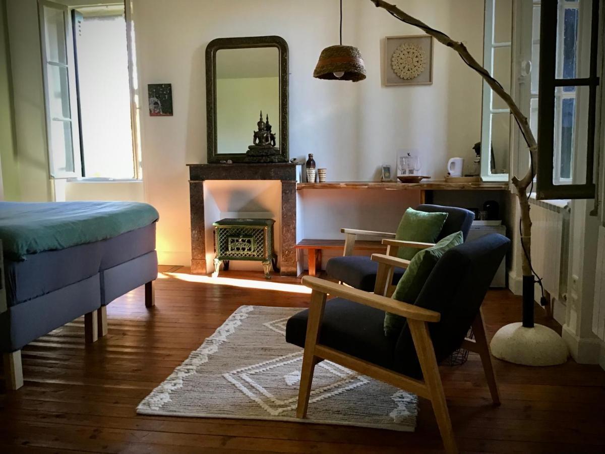 Villa Leovil Saint-Pompont Ngoại thất bức ảnh